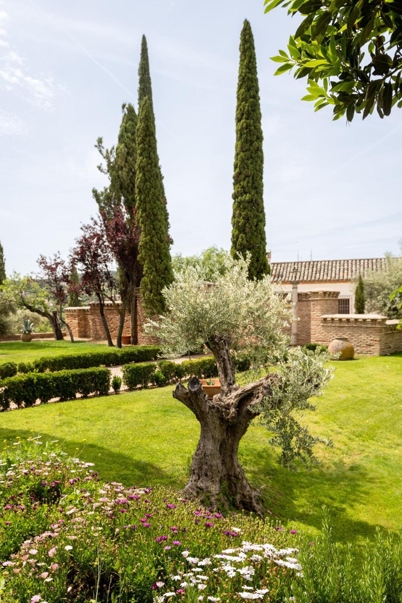 Country house Cigarral Del Carmen Toledo